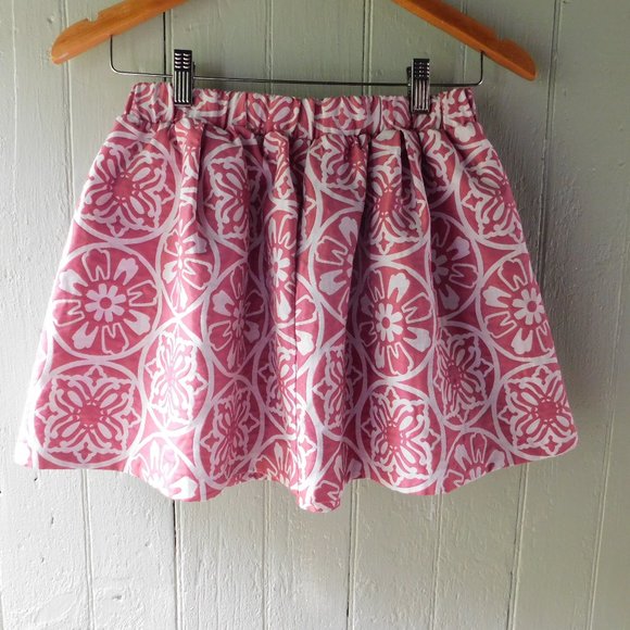 🍎 Floral Mini Skirt - Picture 1 of 6